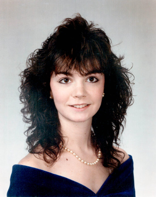 Pi Beta Phi Portrait, 1988